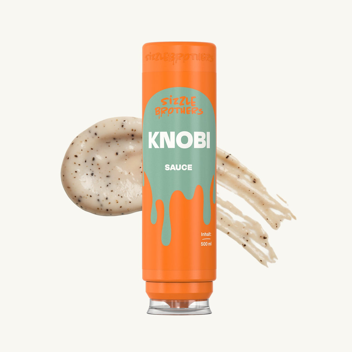 Sizzle Brothers Knobi Sauce, orange 500-ml-Flasche mit einem Klecks heller Knoblauchsauce daneben