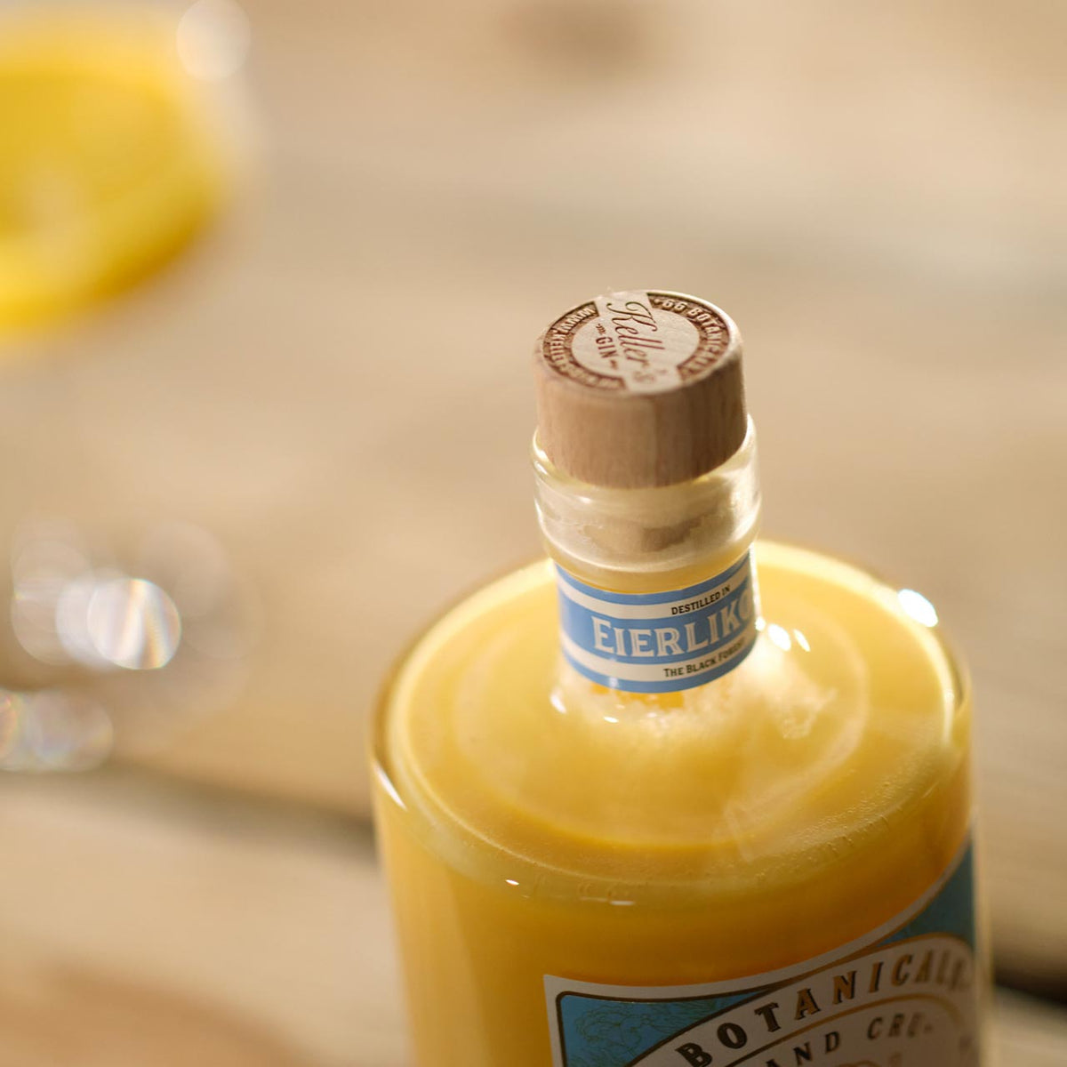 Keller´s Gin Eierlikör 0,5 Liter - Grillstar.deKeller´s Gin Eierlikör 0,5 LiterKellerGrillstar.de4002014260647390179
