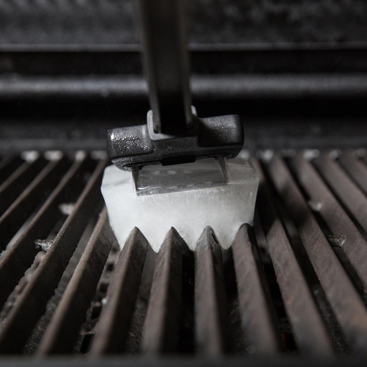 Broil King Grillbürste, Eis - Grillstar.deBroil King Grillbürste, EisBroil KingGrillstar.de656790060162656798