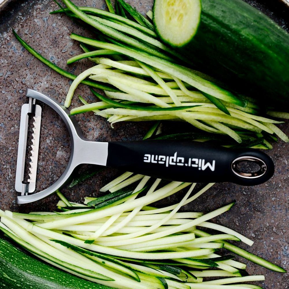 Microplane Profi Y Schäler Julienne Klinge - Grillstar.deMicroplane Profi Y Schäler Julienne KlingeMicroplaneGrillstar.de48083