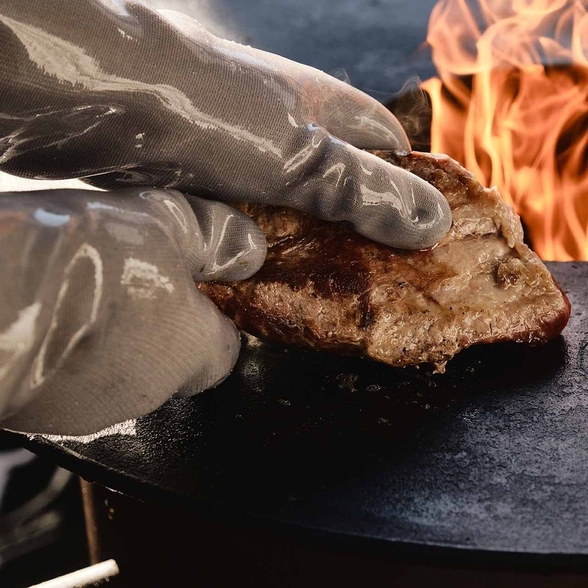 Moesta HeatPro Gloves - Grillhandschuhe aus Silikon - grau, Größe XXL - Grillstar.deMoesta HeatPro Gloves - Grillhandschuhe aus Silikon - grau, Größe XXLMoestaGrillstar.deMO198334260664772286