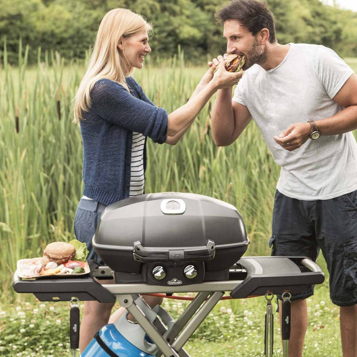 Napoleon TRAVELQ PRO285, mit klappbaren Wagen - Grillstar.deNapoleon TRAVELQ PRO285, mit klappbaren WagenNapoleonGrillstar.dePRO285X - BK0629162126245