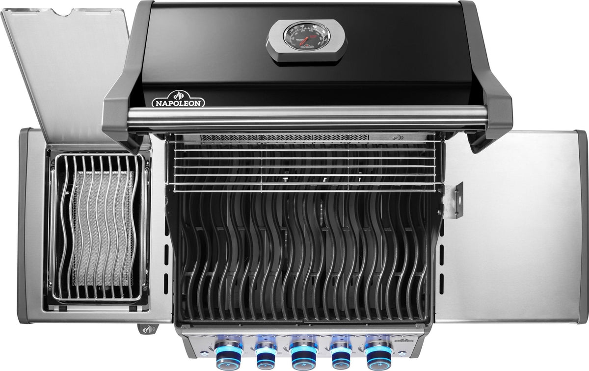 Rogue PRO - S 425 mit Gußrosten, Schwarz, inkl. Drehspieß - Grillstar.deRogue PRO - S 425 mit Gußrosten, Schwarz, inkl. DrehspießNapoleonGrillstar.deRPS425RSIBPK - 2 - DE - R0629162152329