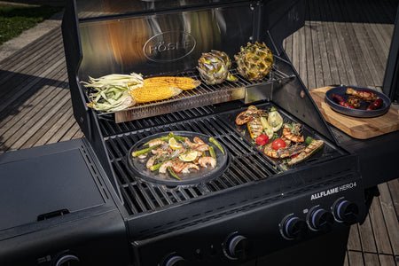 Rösle BBQ Station AllFlame Hero 4 Brenner Gasgrill – 50mbar - Grillstar.deRösle BBQ Station AllFlame Hero 4 Brenner Gasgrill – 50mbarGrillRösleGrillstar.de